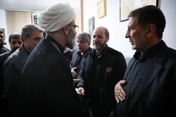 امام جمعه سمنان: شهادت، اوج پرواز انسان‌های پاک است