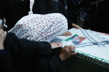 تشییع پیکر ۲ شهید تجاوز آمریکایی صهیونی - حرم مطهر حضرت سید علاءالدین حسین(ع)  شیراز