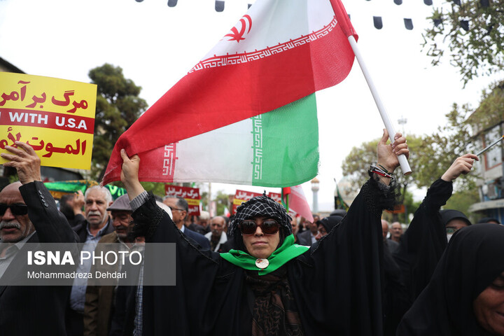 تشییع پیکر ۲ شهید تجاوز آمریکایی صهیونی - شیراز