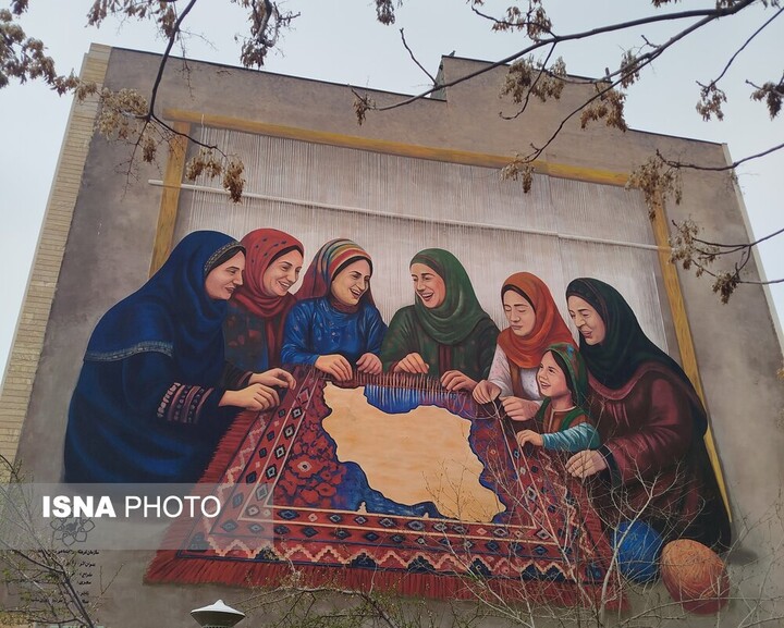 وحدت؛ پیام اصلی دیوارنگاره «ما ایران را میسازیم»