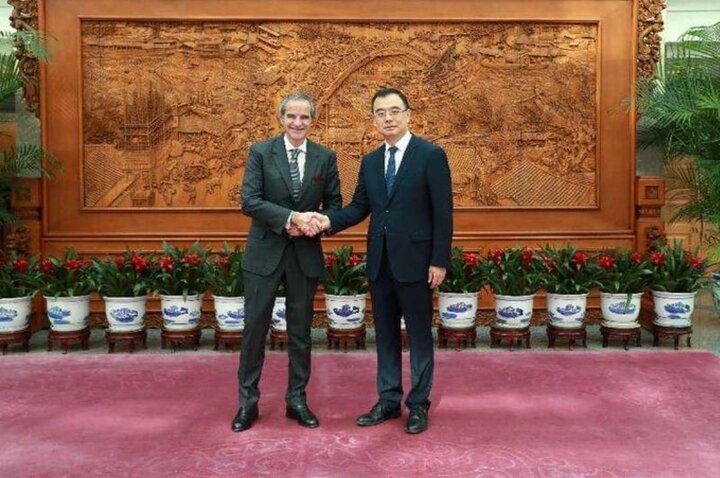 دیدار گروسی با معاون وزیر خارجه چین