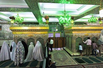 استقبال روزانه از بیش از ۷۰۰۰ زائر در بارگاه امامزادگان یاسر و ناصر(ع)
