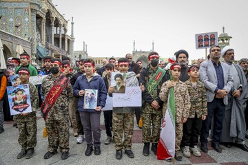 تشییع و تدفین پیکر شهید دانش آموز "محمد حسین دهقان" - قم