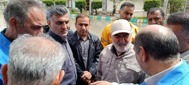 بسیج کامل امکانات آبفای خوزستان برای کمک به شهرداری‌ها و جمع‌آوری آب‌های سطحی 