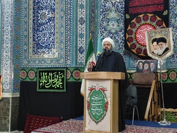 امام جمعه ورامین: شروط مذاکره پس از تثبیت قدرت ایران آغاز می‌شود