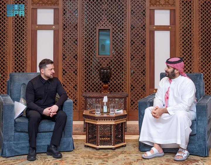 /عکس آرشیوی/ دیدار مجدد زلنسکی با بن سلمان در جده