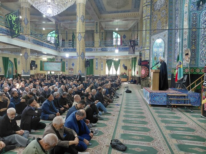 امام جمعه ورامین:&nbsp;شروط مذاکره پس از تثبیت قدرت ایران آغاز می‌شود