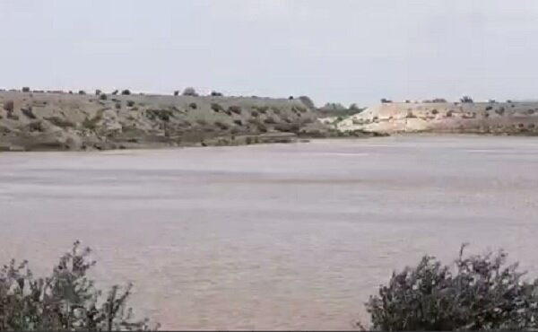 بندهای تغدیه مصنوعی در جهرم تخریب نشده است