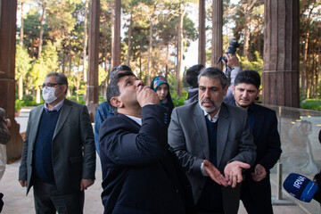 بازدید کمیسیون ملی یونسکو در ایران از آثار تاریخی آسیب دیده اصفهان
