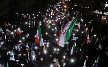 شیراز در شامگاه بیعت/ اجتماع مردمی «سومین حرم اهل بیت(ع)» رنگ همدلی گرفت