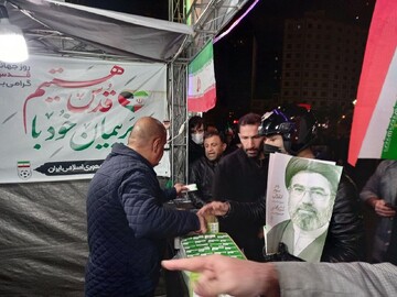 تاج، معاون وزیر و مدیران عامل استقلال و پرسپولیس در موکب سازمان لیگ