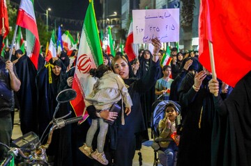 مراسم وداع با پیکر شهید «کریم دریس» - آبادان