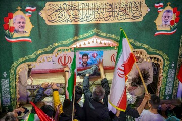 مراسم وداع با پیکر شهید «کریم دریس» - آبادان