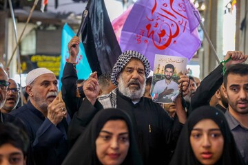 مراسم وداع با پیکر شهید «کریم دریس» - آبادان