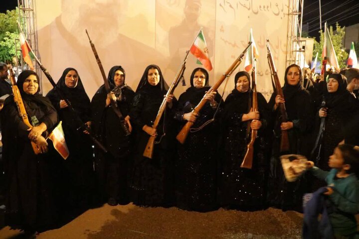 سی‌امین شب ایستادگی در خوزستان؛ پیوند ناگسستنی «میدان» و «خیابان» در مقابله با توطئه دشمن