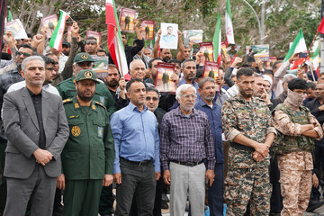 تشییع پیکر مطهر دریابان شهید «علیرضا تنگسیری» - بندرعباس