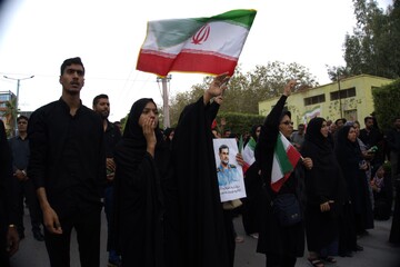تشییع پیکر مطهر دریابان شهید «علیرضا تنگسیری» - بندرعباس