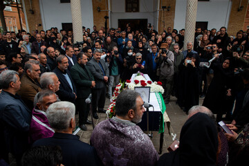 مسیحیان در دفاع از ایران؛ از دفاع مقدس تا جنگ رمضان/ تشییع شهید مسیحی وطن «آوانس سیمونیان»