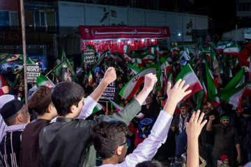 یک ایران هم نوا سرود ملی سردادند