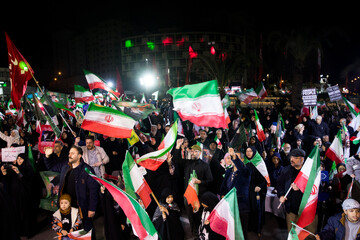 یک ایران هم نوا سرود ملی سردادند