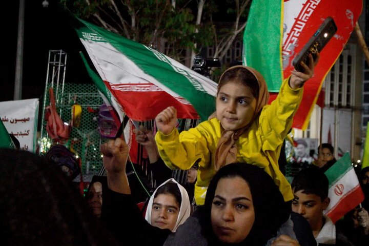 آهنگ خوش وطنخواهی و رجزخوانی برای دشمنان در دیار فاتحان اروند