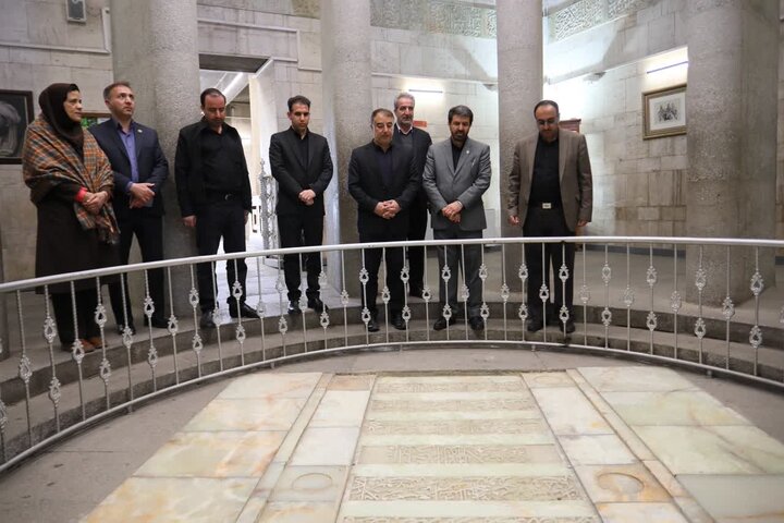 همدان در صدر مقصدهای گردشگری کشور/ کتابخانه بوعلیسینا بهزودی بازگشایی میشود