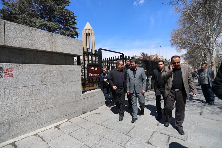 همدان در صدر مقصدهای گردشگری کشور/ کتابخانه بوعلیسینا بهزودی بازگشایی میشود