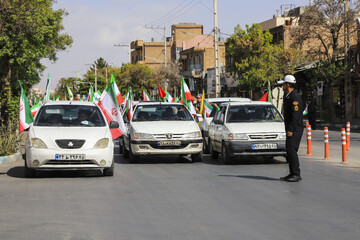 کاروان خودرویی «ایران ۴۵» در کرمان