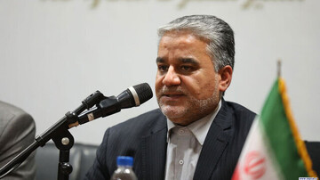 فردوسی پور: تهدیدات ترامپ صرفاً فضاسازی رسانه‌ای است