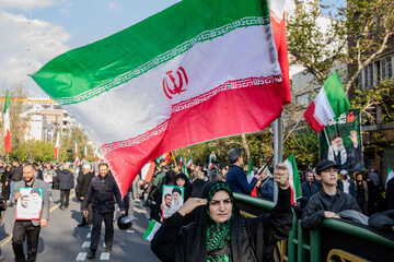 تشییع پیکر دریابان شهید «علیرضا تنگسیری» و جمعی از شهدای والامقام