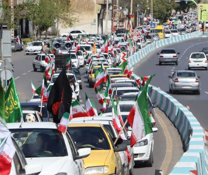 بزرگ‌ترین کاروان خودرویی «ایران ۴۵» در کرمان