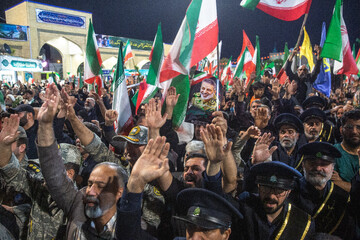 وداع با پیکر مطهر سرلشکر شهید "عبدالرحیم موسوی" - قم
