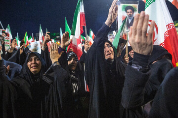 وداع با پیکر مطهر سرلشکر شهید "عبدالرحیم موسوی" - قم