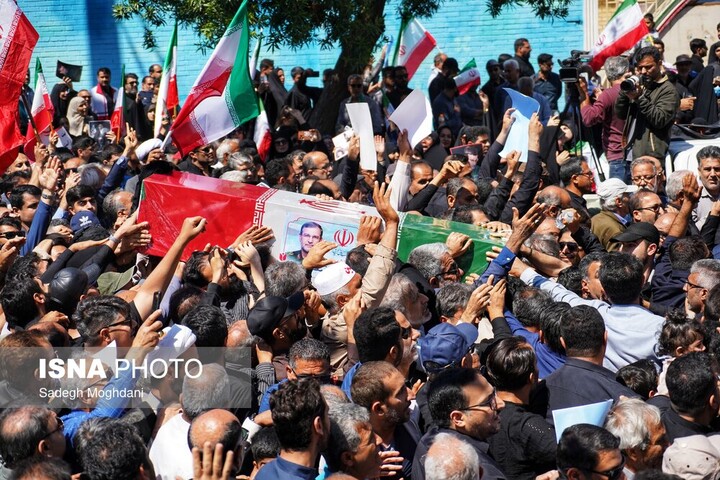 خداحافظ ای هم‌نشینِ صبورِ دریا...