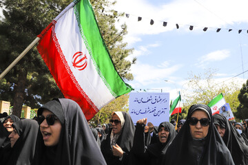 تشییع پیکر مطهر ۲ شهید جنگ رمضان - کرمان