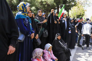 تشییع پیکر مطهر ۲ شهید جنگ رمضان - کرمان