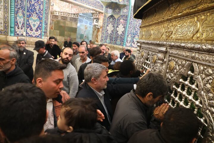 حضور «الیاس حضرتی» در قم و دیدار با خانواده شهیدان جنگ رمضان
