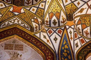 خسارات ناشی از تجاوز هوایی آمریکایی صهیونی به تالار اشرف اصفهان