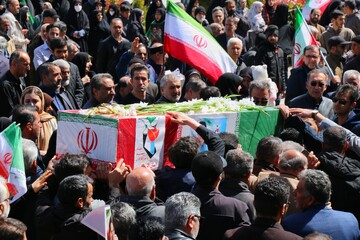 پیکر ۳ شهید مدافع وطن در شهرستان گرمی تشییع می‌شود