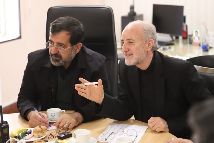 استاندار قم: حضور گسترده مردم در انتخابات، عامل مهمی در تقویت قدرت بازدارندگی کشور است