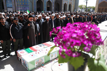 تشییع پیکر مطهر ۱ شهیدجنگ رمضان - شیراز