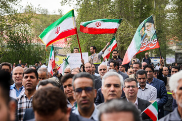 تجمع کادر سلامت در محکومیت حملات غیر انسانی آمریکایی _ صهیونی در مشهد