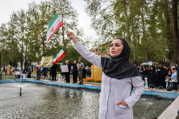 اجتماع کادر درمان در محکومیت حمله رژیم آمریکایی صهیونی به مراکز درمانی - مشهد