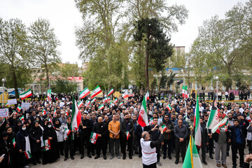 تجمع کادر سلامت در محکومیت حملات غیر انسانی آمریکایی _ صهیونی در مشهد