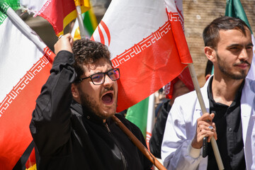 تجمع دانشگاهیان و کادر درمان در محکومیت حملات رژیم آمریکایی صهیونی - شیراز