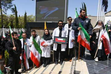 تجمع دانشگاهیان و کادر درمان در محکومیت حملات رژیم آمریکایی صهیونی - شیراز