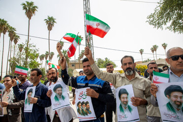 تجمع اعتراضی دانشگاهیان و کادر سلامت دانشگاه علوم پزشکی اهواز