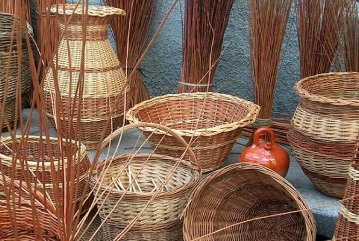 احیای هنر کهن حصیربافی در شهرستان سرباز
