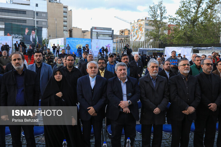 سوگواری هنری برای کودکان میناب