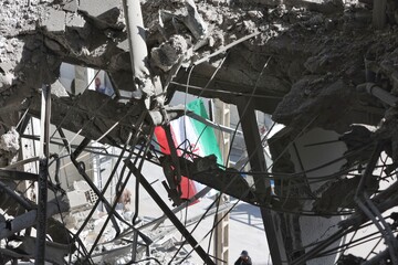 حمله دشمن آمریکایی - صهیونیستی به محل مسکونی در همدان